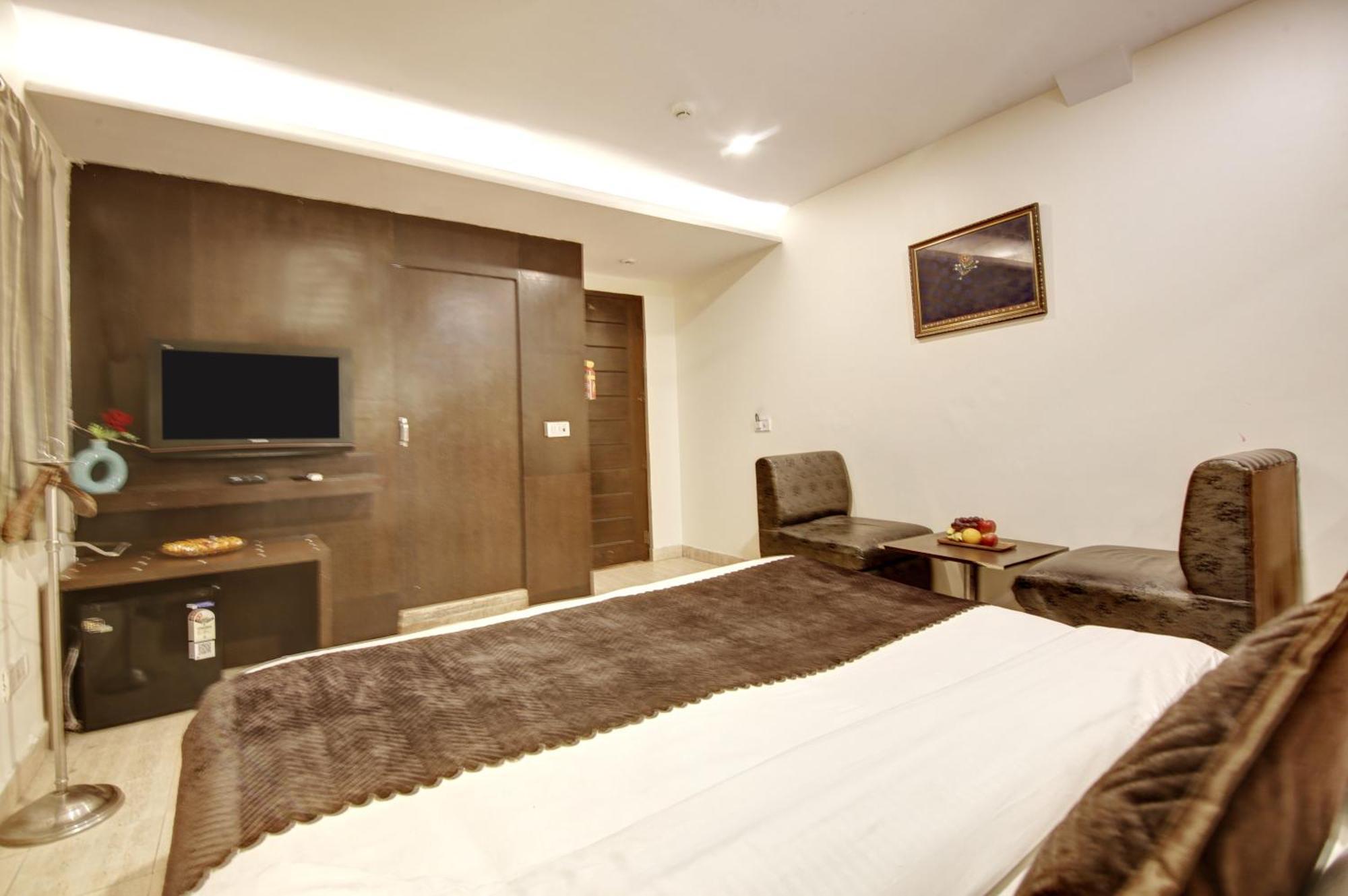Hotel Wk Comfort - Near White Clove New Delhi Exterior photo