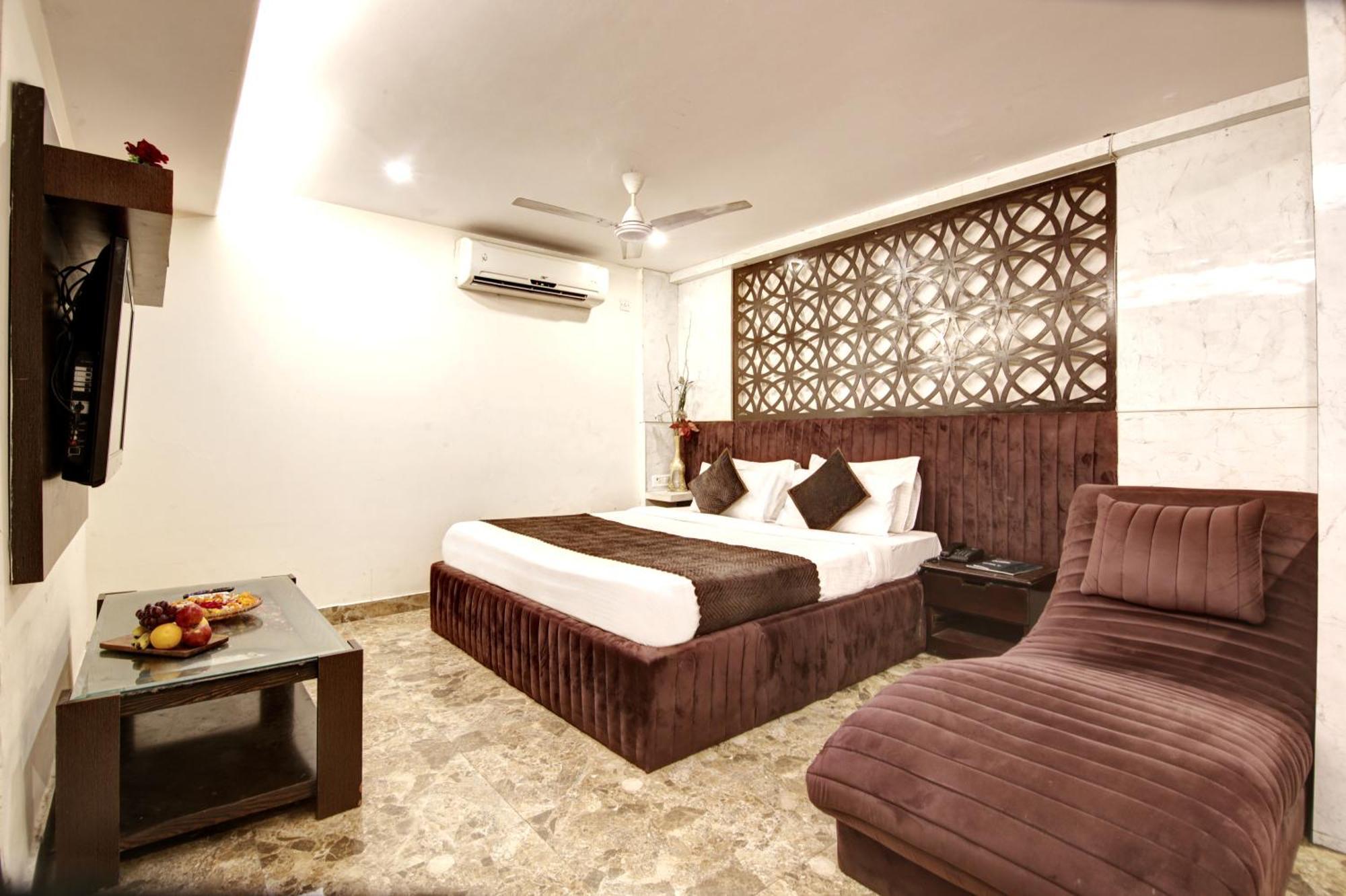 Hotel Wk Comfort - Near White Clove New Delhi Exterior photo