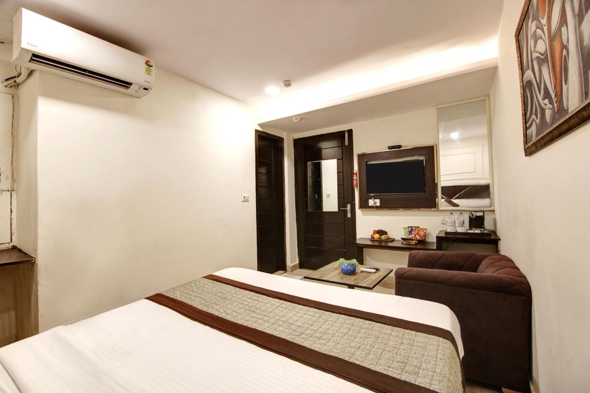Hotel Wk Comfort - Near White Clove New Delhi Exterior photo